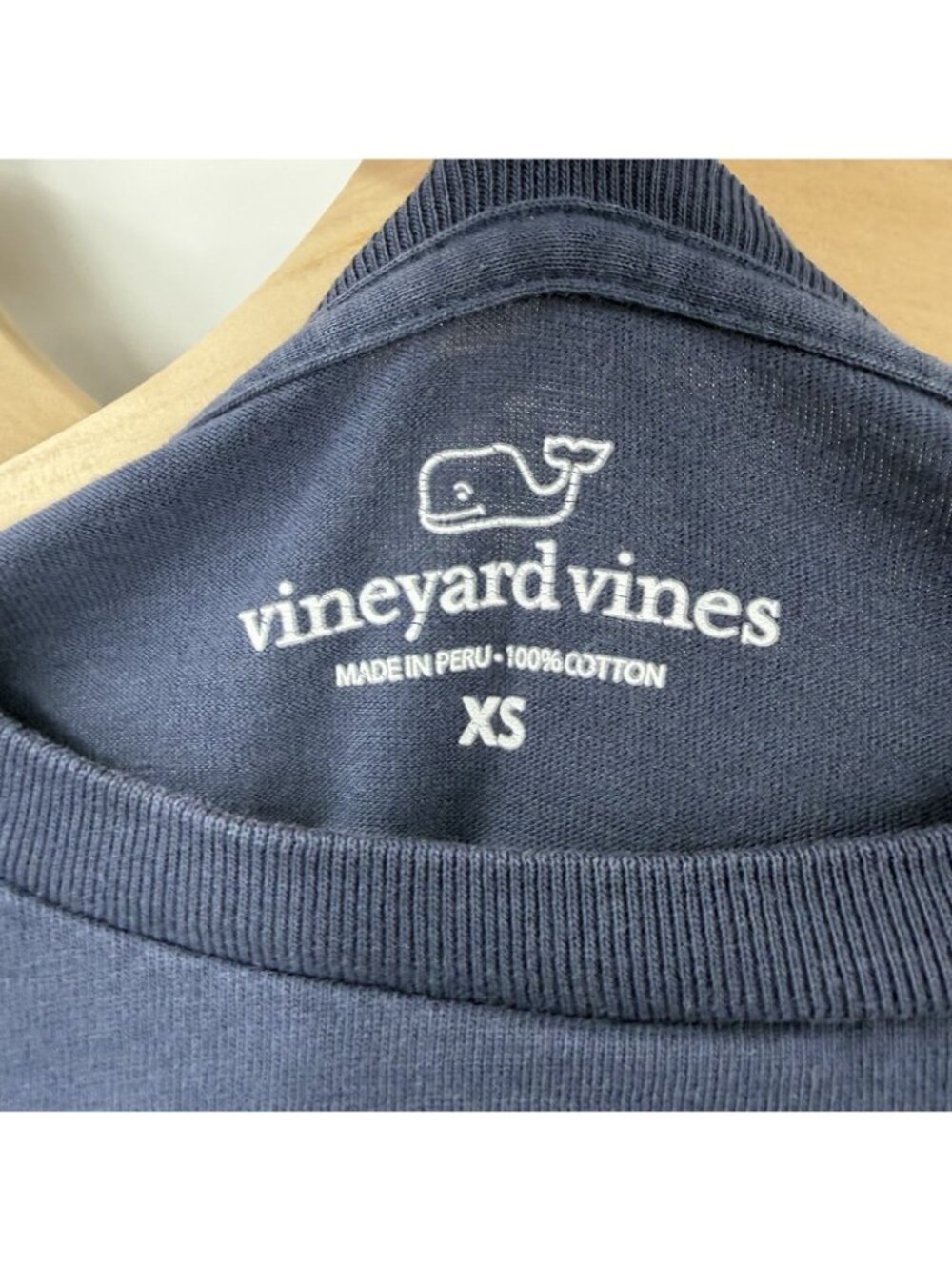 Bundle of 5 Men's Vineyard Vines Size XS T-Shirts Logo Graphics Whales - Picture 14 of 16